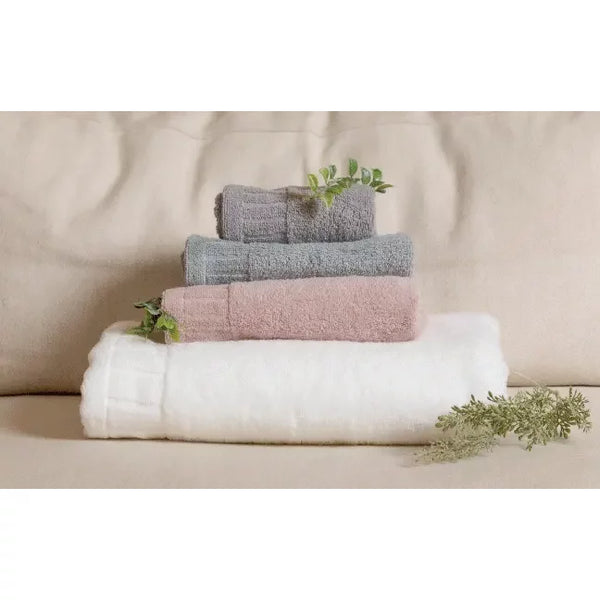 Angel Spin Reiyuriu Fluffy 100% Cotton Bath Towel 70 x 140cm