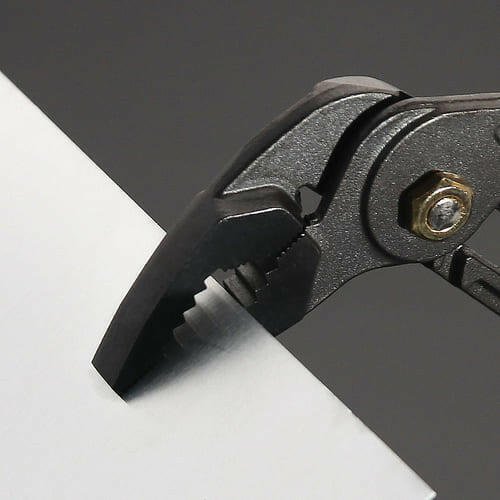 Fujiya Kurokin Lightweight ROHS Water Pump Pliers 200mm 130-200-BG