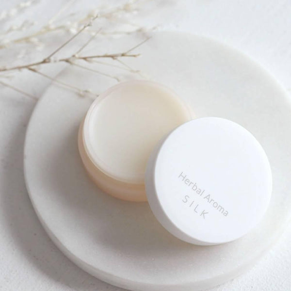 Kinuya Multi-Purpose Moisturizing Silk Balm With Essential Oils 8.5g