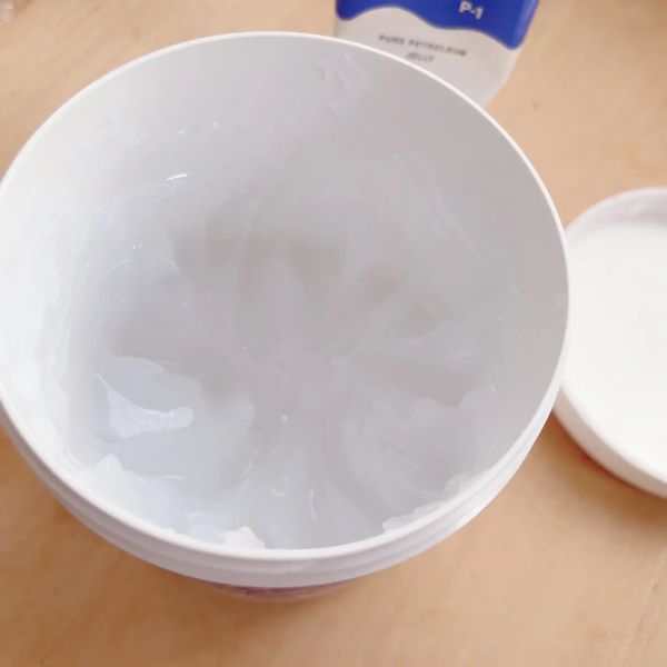 Nikko Rica Sun White P1 Pure Petroleum Jelly 400g