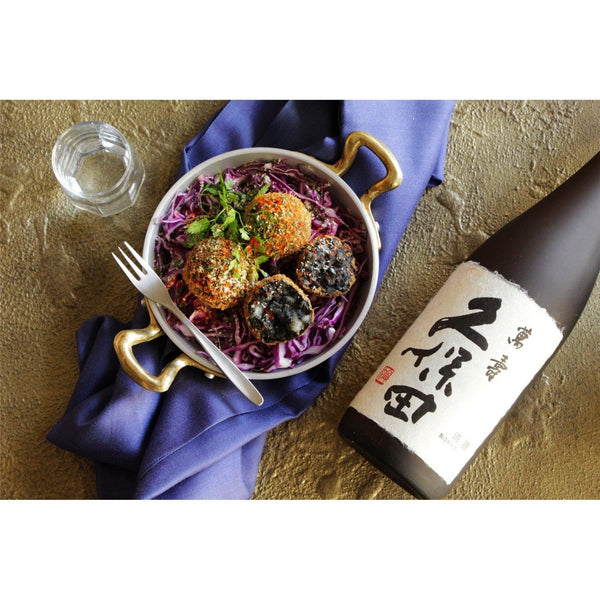 Kubota Manjyu Junmai Daiginjo Japanese Sake 720ml