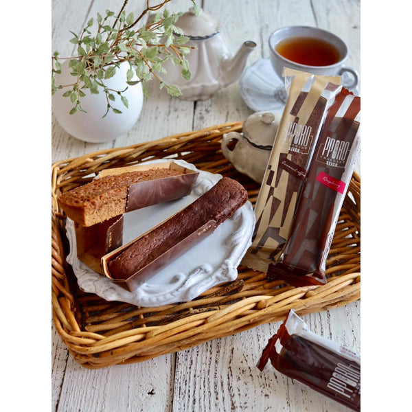 Ragueneau Poro Chocolat Stick Raspberry & Chocolate Brownie Cake 40g