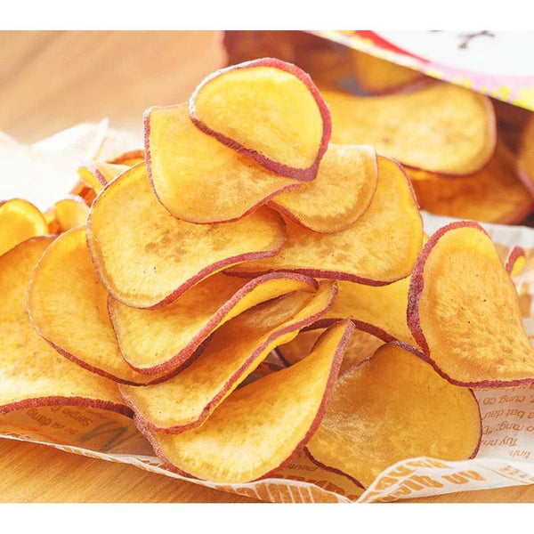 UHA Mikakuto Osatsu Doki Satsumaimo Sweet Potato Chips 65g