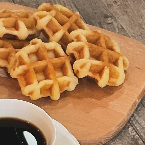 Belgian Waffle Pearl Sugar & Cultured Butter Waffle 1 Piece