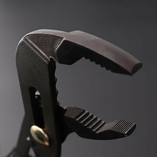 Fujiya Kurokin Lightweight ROHS Water Pump Pliers 200mm 130-200-BG