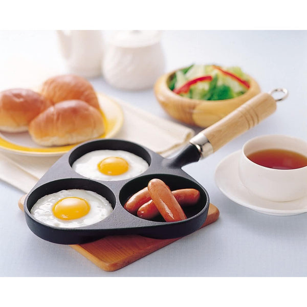 Iwachu-Wooden-Handle-Egg-Frying-Pan-Induction-Cast-Iron-3-Egg-Pan-2-2024-05-28T07:09:51.626Z.jpg