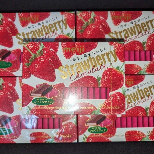 Meiji Strawberry Filled Bite Sized Chocolates 26 Pieces