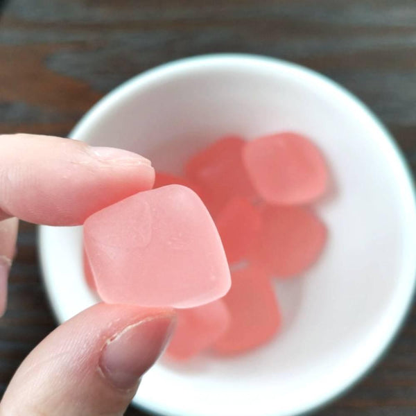 Mikakuto Mochu White Peach Flavor Chewy Gummy Candy 45g