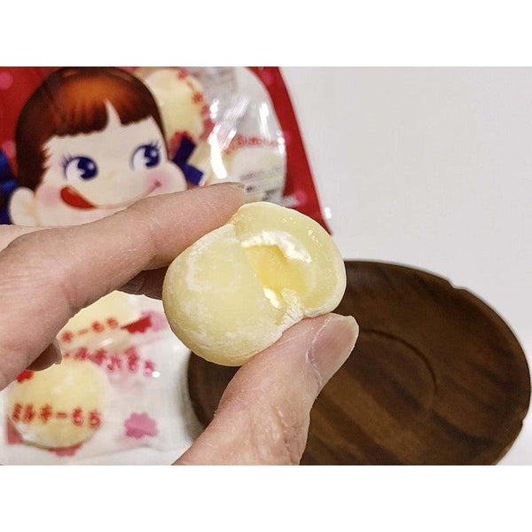 Nihonbashi Kabou Japanese Milk Mochi Snack Fujiya Milky Flavor 105g
