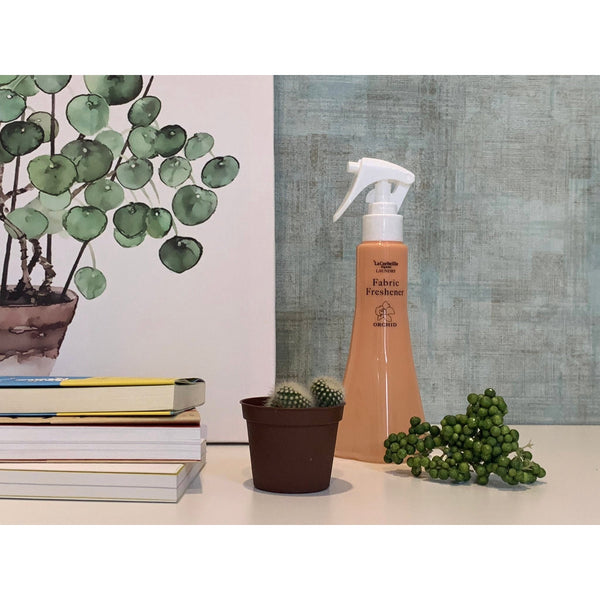 La Corbeille Organic Laundry Fabric Freshener Antibacterial Spray Deodorant 200ml