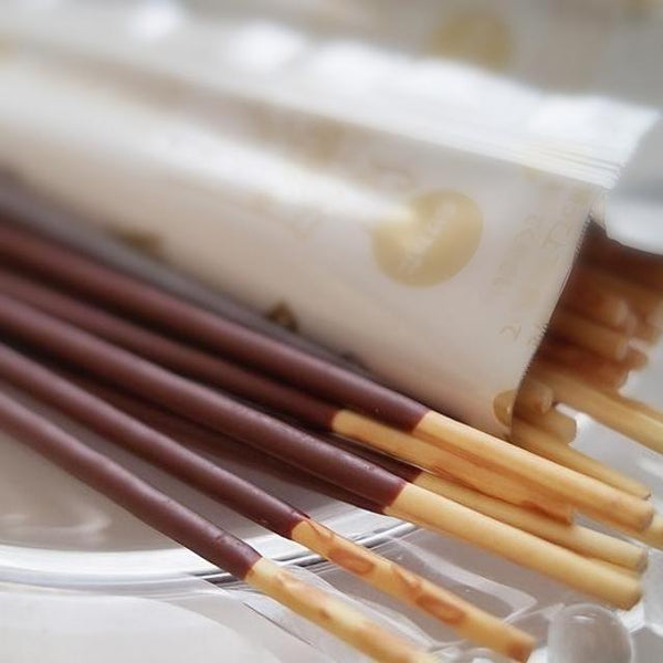 Pocky Gokuboso Thin Fine Chocolate Covered Biscuit Sticks