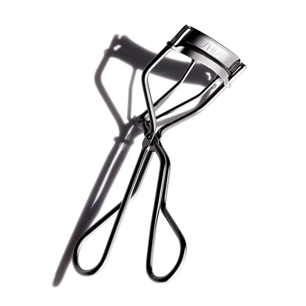 Shiseido-Eyelash-Curler-Original-Made-in-Japan-3-2024-10-22T03:21:36.266Z.webp