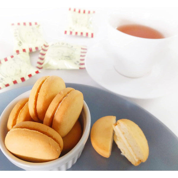 Takara Seika Camembert Cheese Filled Salted Butter Sandwich Biscuits 114g