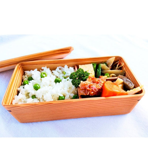 Umezawa-Ancient-Sugi-Cedar-Lunch-Box-Handmade-Wooden-Bento-Box-6-2024-07-01T08:03:36.249Z.jpg